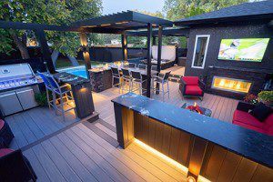 The composite decking complete guide – what is it and why use it? - Composite Decking Winnipeg - Deck Builder Winnipeg - Winnipeg Deck Railing - Windeck Ltd. - Winnipeg, Manitoba