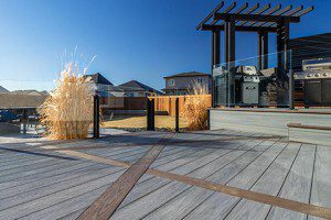 The composite decking complete guide – what is it and why use it? - Composite Decking Winnipeg - Deck Builder Winnipeg - Winnipeg Deck Railing - Windeck Ltd. - Winnipeg, Manitoba